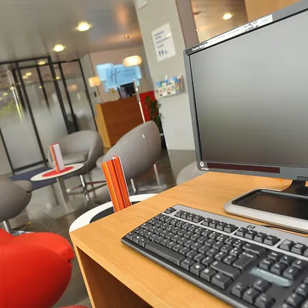 Hotel Express Saint-nazaire By Ihg