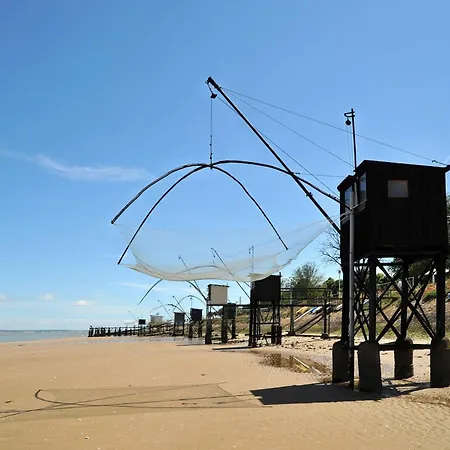 ホリデイ エクスプレス サン ナゼール ホテル サン・ナゼール