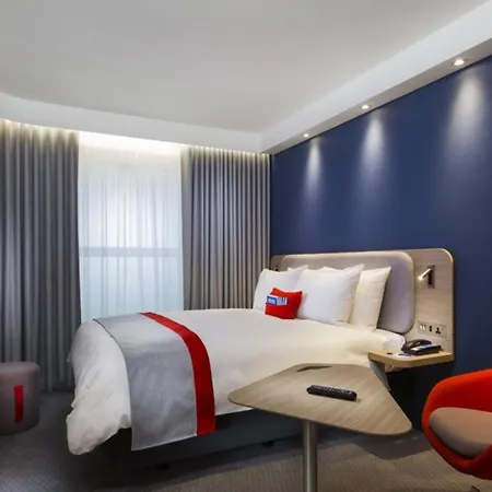 Express Saint-nazaire By Ihg Hotel 3*