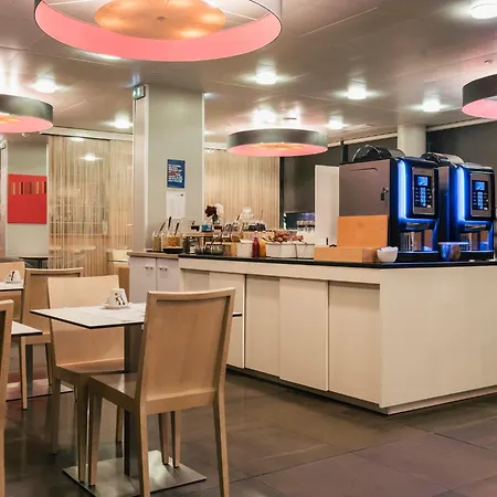 Express Saint-nazaire By Ihg 3*