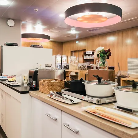 Hotel Express Saint-nazaire By Ihg