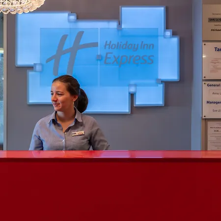 ホリデイ エクスプレス サン ナゼール サン・ナゼール