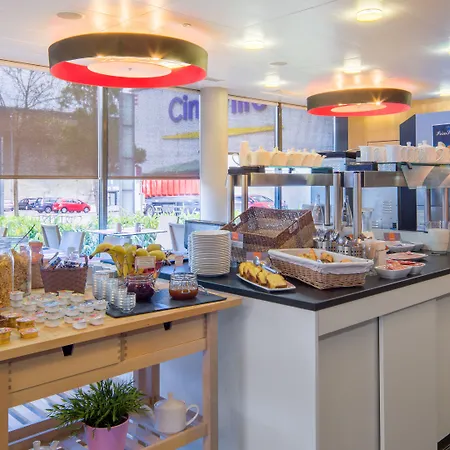 ホリデイ エクスプレス サン ナゼール ホテル サン・ナゼール