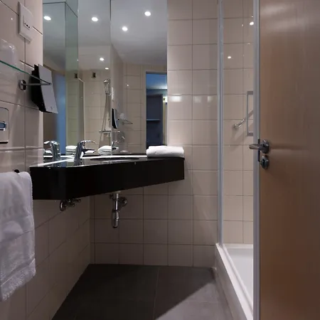 ホリデイ エクスプレス サン ナゼール サン・ナゼール