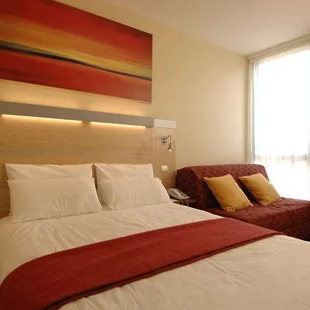 Hotel Express Saint-nazaire By Ihg