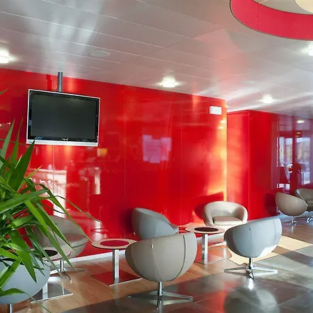 ホテル ホリデイ エクスプレス サン ナゼール 3*