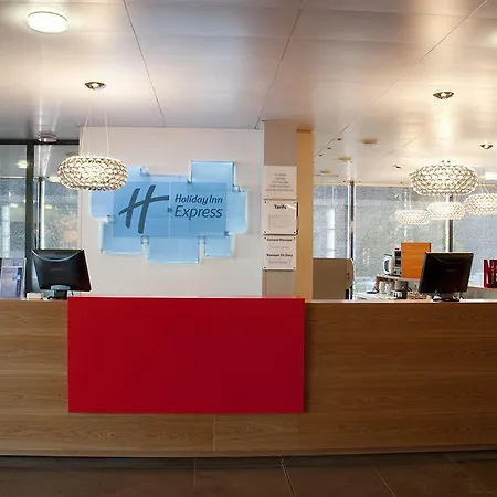 ホリデイ エクスプレス サン ナゼール 3* サン・ナゼール