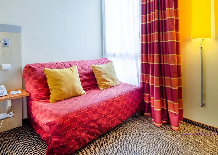 Express Saint-nazaire By Ihg Hotel