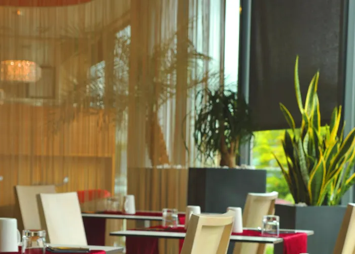 Express Saint-nazaire By Ihg Hotel