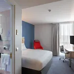 圣纳扎尔假日度假酒店 3* 圣纳泽尔