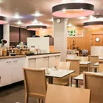 圣纳扎尔假日度假酒店 酒店