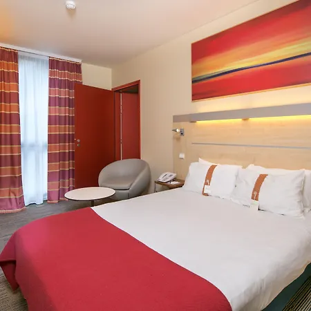 Express Saint-nazaire By Ihg 3*