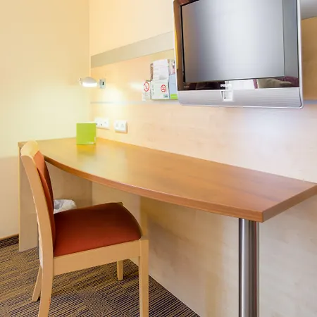 Express Saint-nazaire By Ihg Hotel 3*