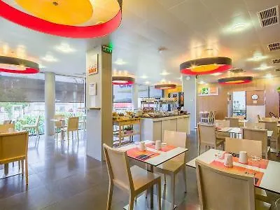 圣纳扎尔假日度假酒店 3*